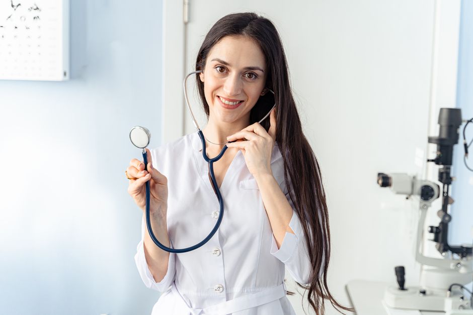 Medic oftalmolog la Visus Clinic
